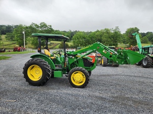 Tractor de Jardín 5075E 2022, 75HP, Transmisión Automática, 4WD - Product Image 1