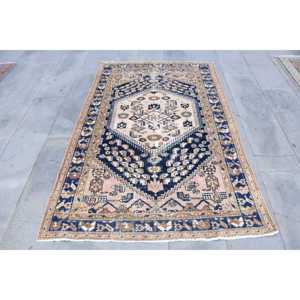 Alfombra Turca Vintage, Alfombra de 4.2x6.46 pies, Alfombra con Borde Azul - Product Image 1