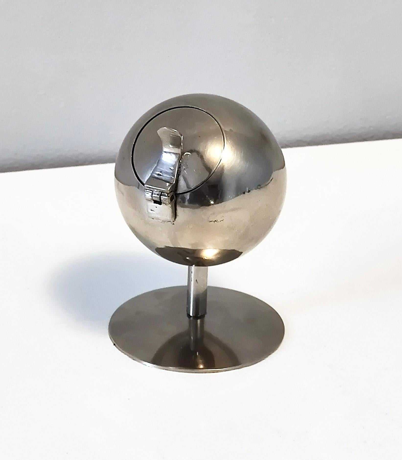 ตามที่แสดง