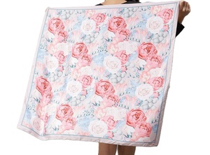 Foulards en soie Poly de luxe faits à la main Designer Jacquard châles carrés Fouta ajoutant de l'élégance à toute tenue d'été couleur personnalisée - Product Image 4