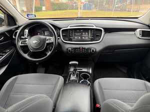 Kia Sorento EX Sport SUV 4D d'occasion, propre, 2020 - Product Image 3