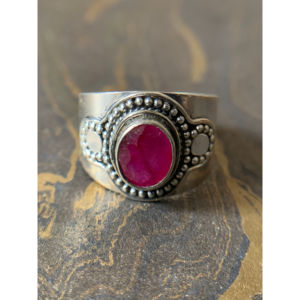 แหวนทองคำ 10k สไตล์โบฮีเมียนโรแมนติก (5.1 กรัม) ประดับด้วยหินธรรมชาติและเพชรทรงเรเดียนท์คัทแบบฝังขอบ สำหรับใส่ในชีวิตประจำวัน - Product Image 1