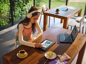 XP-Pen Artist <b>12</b> 3rd Gen Graphics Screen <b>Tablet</b> Black Full Lamination 5080 LPI 16.7 Million Display Colors X4 Smart Chip Stylus - Product Image 3