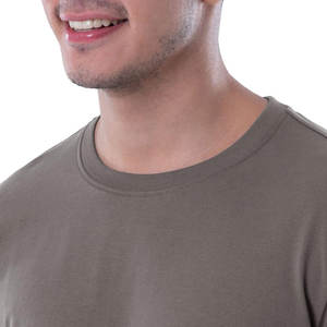 Sweat-shirt à col rond surdimensionné en coton épais pour hommes Style pull intérieur doux personnalisé pour l'hiver Teint uni avec personnalisation - Product Image 3