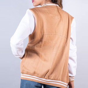 Veste Letterman surdimensionnée pour femme Veste Letterman en matériau durable Veste Letterman confortable - Product Image 2