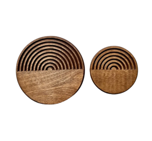 Sous-verres ronds en bois avec sculpture en demi-cercle concentrique et design peint sur mesure, style moderne pour verres et décoration de table - Product Image 5