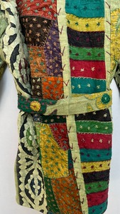 Automne hiver hommes Kantha Varsity veste à la main Patchwork broderie matelassé conception lettre motif coupe travail Kimono manteau - Product Image 6
