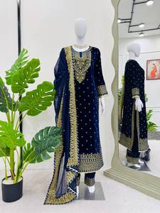 ชุดสูทกำมะหยี่สไตล์ปากีสถานสำหรับงานแต่งงาน - Product Image 3