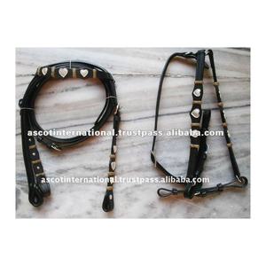 Collier de poitrine de cheval logo personnalisé style occidental en cuir véritable plaque de poitrine argent concho cuir brut nouage équipement de cheval inde - Product Image 3