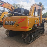 Excavatrice sur chenilles hydraulique compacte Sany SY135C de 13,5 tonnes, d'occasion et bien entretenue, en stock pour la construction