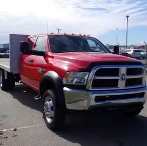 Bon prix, RAM 5500 Crew Cab 2015 d'occasion, plateau plat de 12 pieds, 4x4, roues jumelées, livraison mondiale - Product Image 1