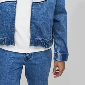 Chaqueta Vaquera para Hombre OEM, Estampada con Diseños Vaqueros Modernos, Cómoda para Primavera - Product Image 3