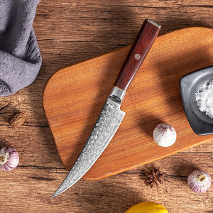 2023 Premium Nouveaux produits de cuisine Couteau damas de haute qualité avec lame martelée de 6 pouces et manche en bois solidifié - Product Image 1