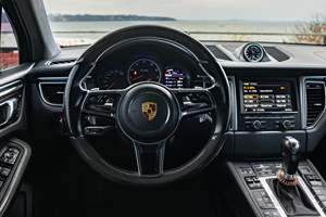 Porsche Macan Turbo 2015 Usado, Motor V6 Turbo de 400 hp, Tracción en las Cuatro Ruedas, Paquete Sport Chrono, Mayormente Sin Modificar - Product Image 4