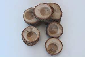 Bougeoir conique en bois naturel fait à la main rustique vintage décor de table doux et chaud lueur support artisanal fabriqué - Product Image 5