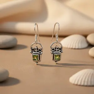 Pendientes de Plata 925 con Peridoto Verde para Mujer, Joyería de Moda - Product Image 1