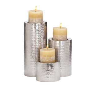 Portavelas de plata martillada con base acampanada y portavelas de metal texturizado de vástago cónico para comedor y decoración - Product Image 3