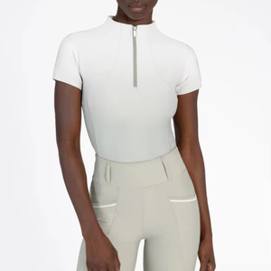 Chemise d'équitation athlétique respirante pour femmes, tissu extensible léger à manches courtes, couche de base équestre, service OEM - Product Image 1