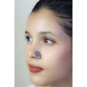 Piercing de nez Chakra en argent 925 avec diamant, bijou corporel 14K pour enfants, motif vis et boule, design à clipser - Product Image 3