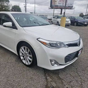 Toyota d'occasion 2013. Avalon - Product Image 1