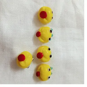 Tier gesichts glasperlen in Gelb, ideal für die Herstellung von Armbändern, Halsketten und als Anhänger zum Wiederverkauf geeignet