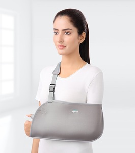 High Quality Pouch Arm Sling Baggy Design with Soft Fabric Pouch <b>Adjustable</b> <b>Strap</b> System and Comfortable Lightweight Carrying - Product Image 3