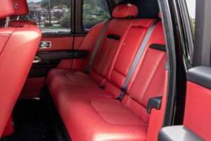 รถโรลส์-รอยซ์ คัลลิแนน ปี 2022 มือสอง สภาพดี ราคาสุดคุ้ม - Product Image 4