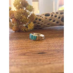Allen Lee Kingman Dainty <b>Statement</b> <b>Ring</b> Turquoise Sterling <b>Silver</b> Inlay Smooth Cut Platinum Rhodium Size 9.5 Everyday Wear - Product Image 3
