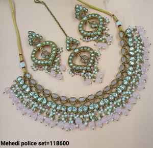 คอลเลกชันเครื่องประดับและต่างหูแฟชั่นสำหรับผู้หญิงต่างหูรูปวงรีและไข่มุกดีไซน์เนอร์พิเศษล่าสุด - Product Image 2