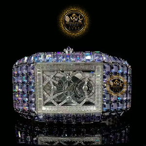 Montre mécanique squelette tendance pour homme, style hip-hop de luxe, avec moissanite rectangulaire et cadran ajouré - Product Image 3