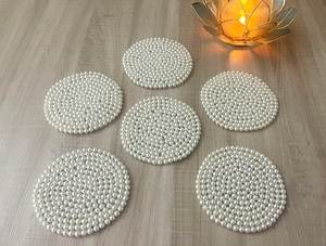 Posavasos con cuentas de vidrio portátiles hechos a mano, posavasos clásicos para bebidas, respaldo de poliéster (4x4 pulgadas), forma personalizable para Iglesia - Product Image 6