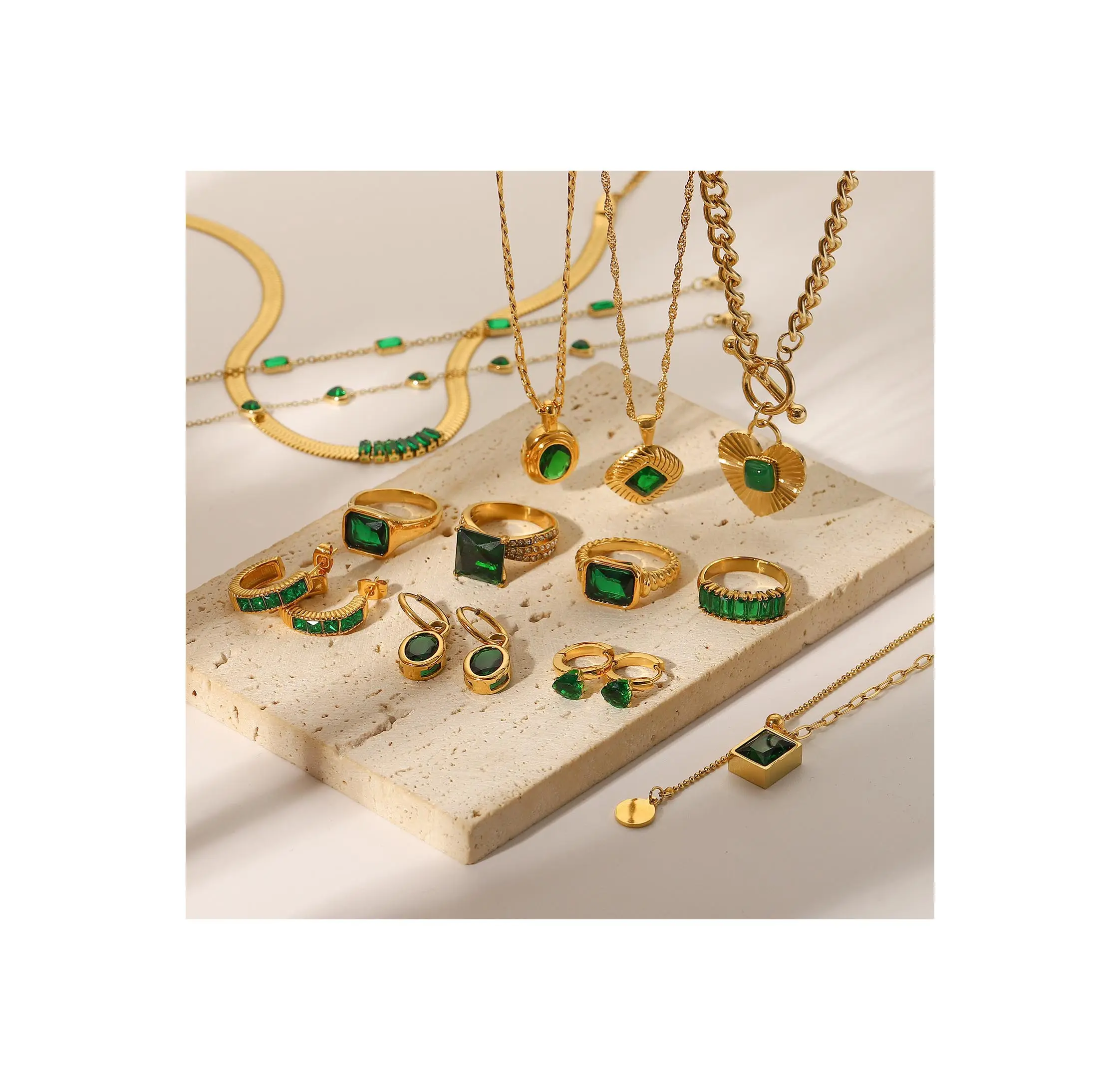 Großhandel Fine Jewelry 18 Karat vergoldete kubanische Glieder kette Halskette Edelstahl Smaragd Anhänger Halskette Set