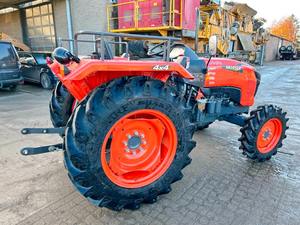 Tracteur agricole Kubota d'occasion de la meilleure qualité - Product Image 3