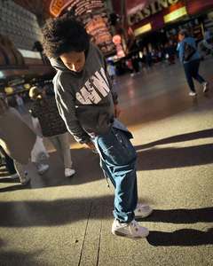 Fabricante personalizado Streetwear Vintage Boxy Fit sol desteñido ácido lavado algodón pesado recortado sudaderas con capucha de diamantes de imitación para hombres - Product Image 3