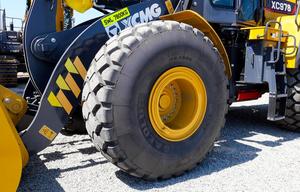 Para la cargadora de ruedas modelo XCMG XC978, minicargadora de orugas con capacidad nominal de carga de 3 toneladas, motor variado, incluyendo minicargadora, tractor para madera y cargadora. - Product Image 6