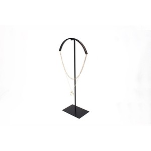 Excellente finition, support à bijoux en métal noir durable, offrant une tranquillité d'esprit pour le rangement de bijoux précieux. - Product Image 6