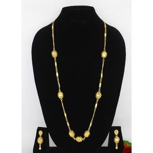 Ensemble de bijoux collier et boucles d'oreilles plaqué or en laiton pur de haute qualité, design de collier de Dubaï, Emirats arabes unis - Product Image 1