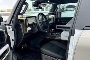 GMC HUMMER EV PICKUP ÉDITION 1 2022 D'OCCASION CÔTÉ GAUCHE/DROIT - Product Image 5