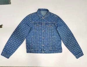 ราคาขายส่ง เสื้อแจ็คเก็ตยีนส์ เสื้อแจ็คเก็ตทรงทรัคเกอร์ บุผ้าเดนิมเบอร์เบอร์ - Product Image 2