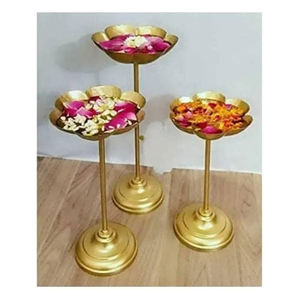 Mejor y buen diseño Latón puro Acabado dorado Decoración Flor Cuenco Urli Latón de Calidad exclusiva Urli de Falah International - Product Image 3