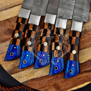 Ensemble de couteaux de chef en acier Damas faits à la main sur mesure OEM, magnifique manche en bois avec étui en cuir |   Couteaux professionnels - Product Image 3