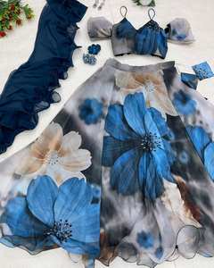 Diseñador azul Jimmy Organza seda Digital impreso Lehenga Choli patrón en cascada Dupatta para función de boda de fiesta tradicional - Product Image 4