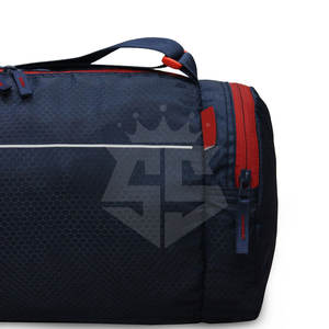 Sac de sport de voyage léger et personnalisé Nouveau sac de sport de grande capacité avec logo personnalisé - Product Image 5
