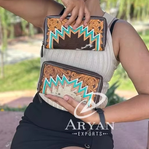 คลัทช์หนังขนเฟอร์เครื่องมือสีสำหรับผู้หญิงใหม่สไตล์ตะวันตกกระเป๋าเงินหนังเครื่องมือขายดีกระเป๋าสตางค์ที่ไม่ซ้ำใคร - Product Image 1