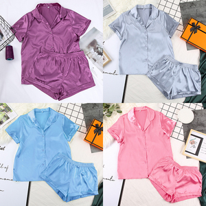 Vêtements de nuit d'été personnalisés OEM pour femmes ensemble 2 pièces court avec logo personnalisé ensemble de pyjamas unis en satin de luxe en soie brillante de haute qualité - Product Image 5
