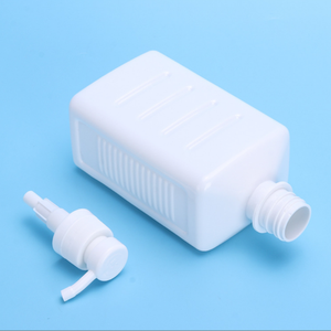 Logotipo personalizado Color 500ml Botella de PET blanca opaca Embalaje ecológico para desinfectante de manos Cosméticos Gel de ducha Champú - Product Image 4