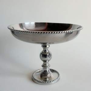Durable Heavy Duty Metal <b>Cake</b> <b>Stand</b> With Non Slip Base For Safe Dessert Presentation During Parties Weddings And Gatherings - Product Image 4