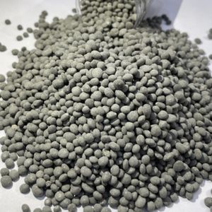 VGFert - Engrais granulaire à libération contrôlée de haute qualité, composé NPK 14-14-14 avec oligo-éléments - Product Image 1