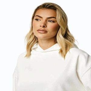 เสื้อฮู้ดผู้หญิงพิมพ์โลโก้ด้านหน้า สไตล์สตรีทแวร์สำหรับฤดูหนาว เป็นมิตรกับสิ่งแวดล้อม แห้งเร็ว ผ้าฝ้ายฟลีซ 100% สีตามสั่ง ผลิตโดยโรงงาน OEM - Product Image 3