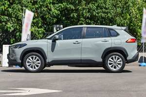 Gran Oferta: Toyota Corolla Cross 2024 2.0L CVT SUV Gasolina Usado, Vehículo Grande - Product Image 2